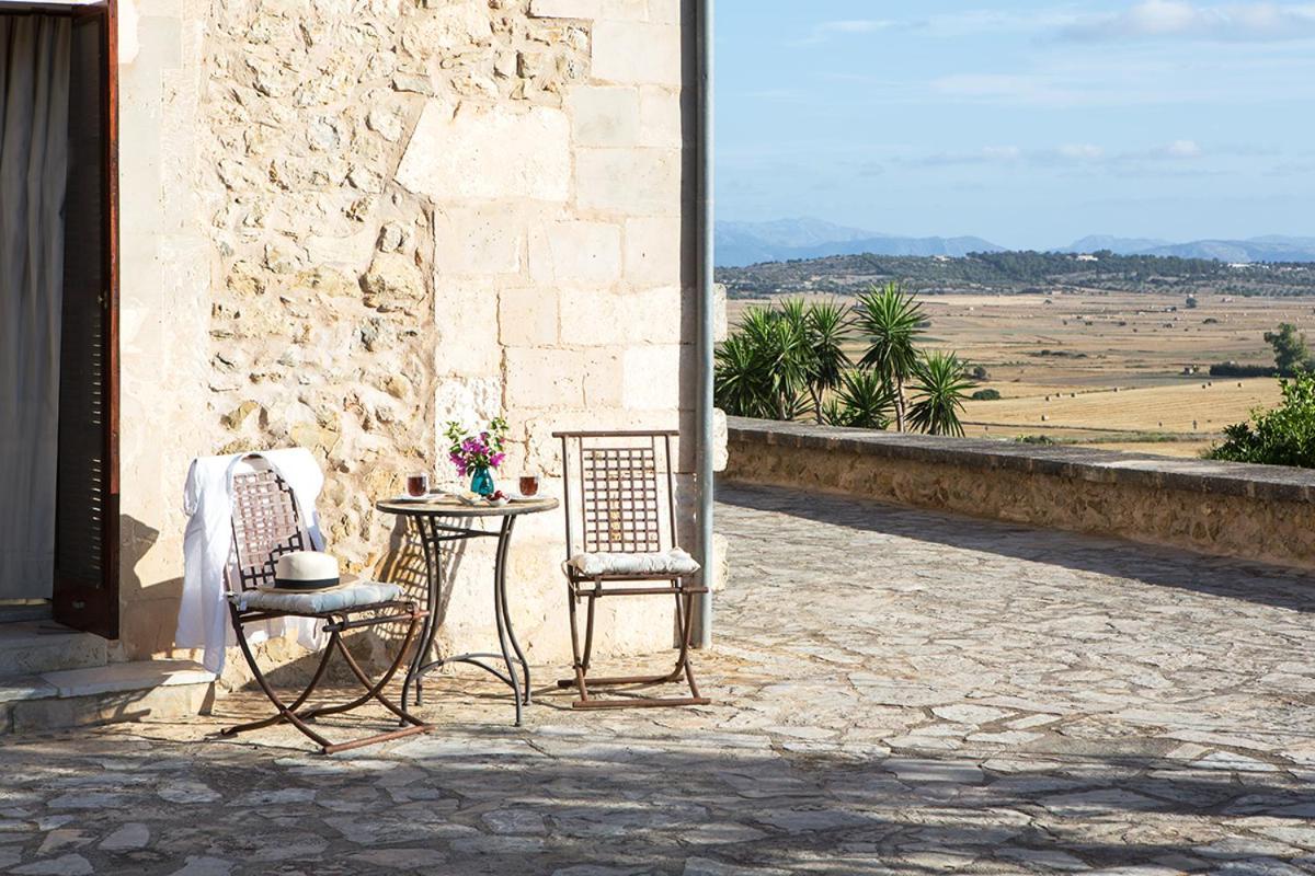 Casa Font I Roig Hotel Maria De La Salut Bagian luar foto