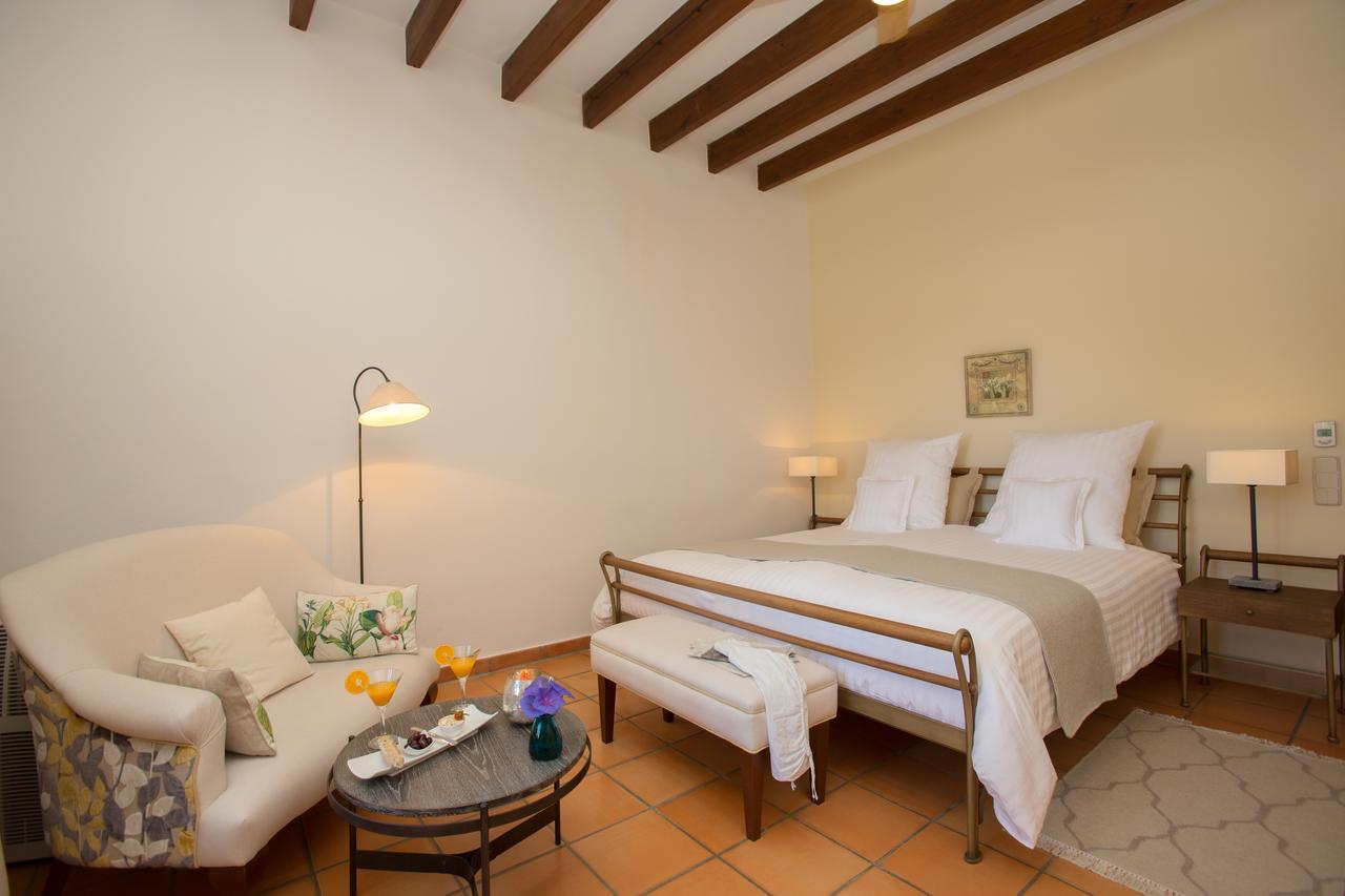 Casa Font I Roig Hotel Maria De La Salut Bagian luar foto