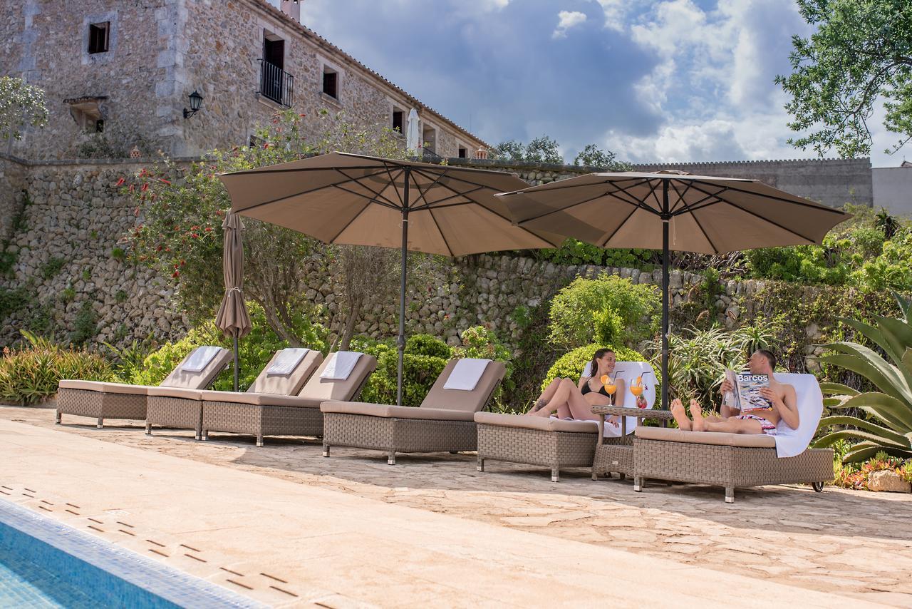 Casa Font I Roig Hotel Maria De La Salut Bagian luar foto