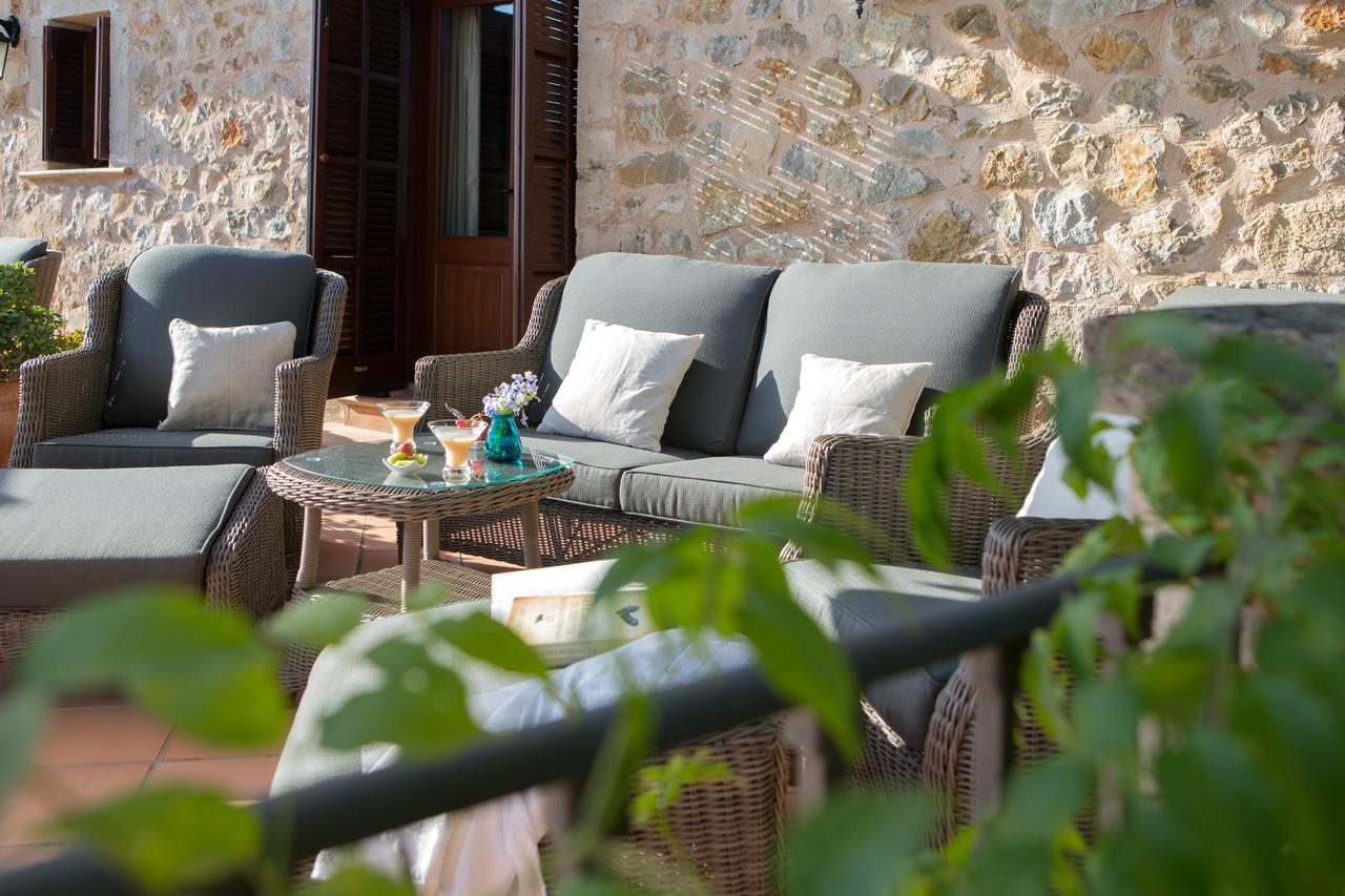 Casa Font I Roig Hotel Maria De La Salut Bagian luar foto